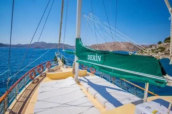Botel Derin Tekne Hotel Gocek